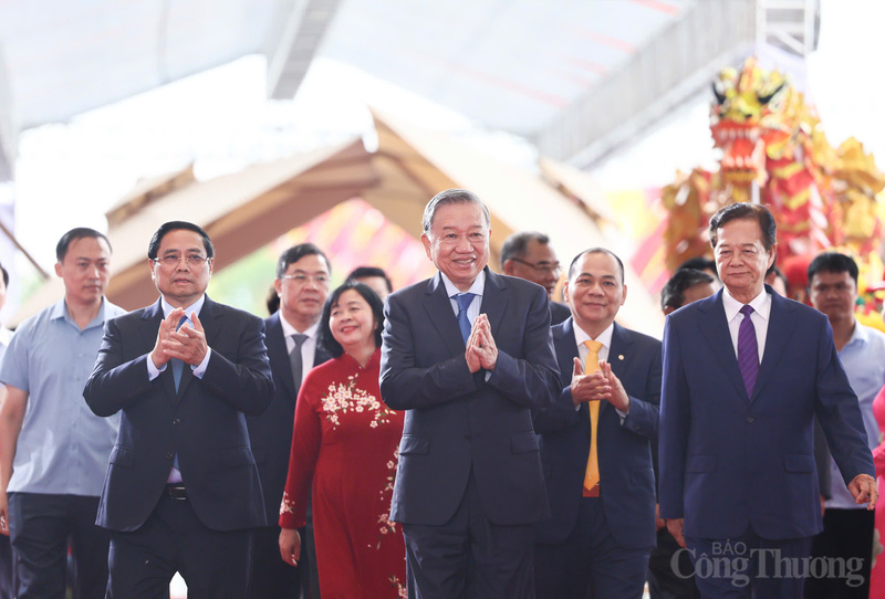 Tổng Bí thư Tô Lâm, Thủ tướng Phạm Minh Chính cùng lãnh đạo Đảng, Nhà nước, nguyên lãnh đạo Đảng, Nhà nước tham dự lễ khởi công, khánh thành các dự án, công trình chào mừng 80 năm Quốc khánh 2/9