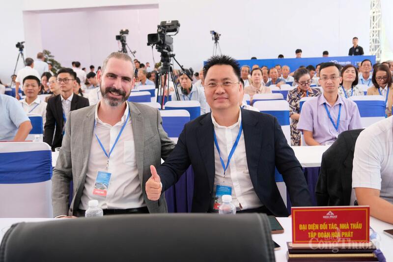 Đại diện đối tác, nhà thầu Tập đoàn Hoà Phát tại buổi Lễ. Ảnh: Lê Sơn