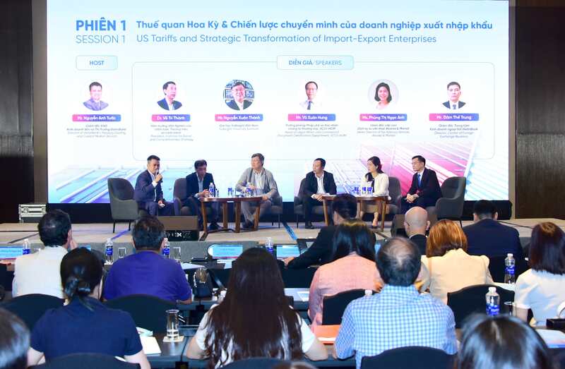 VietinBank tổ chức thành công Diễn đàn Xuất nhập khẩu 2025 - Chiến lược mới trong dòng chảy toàn cầu - 2