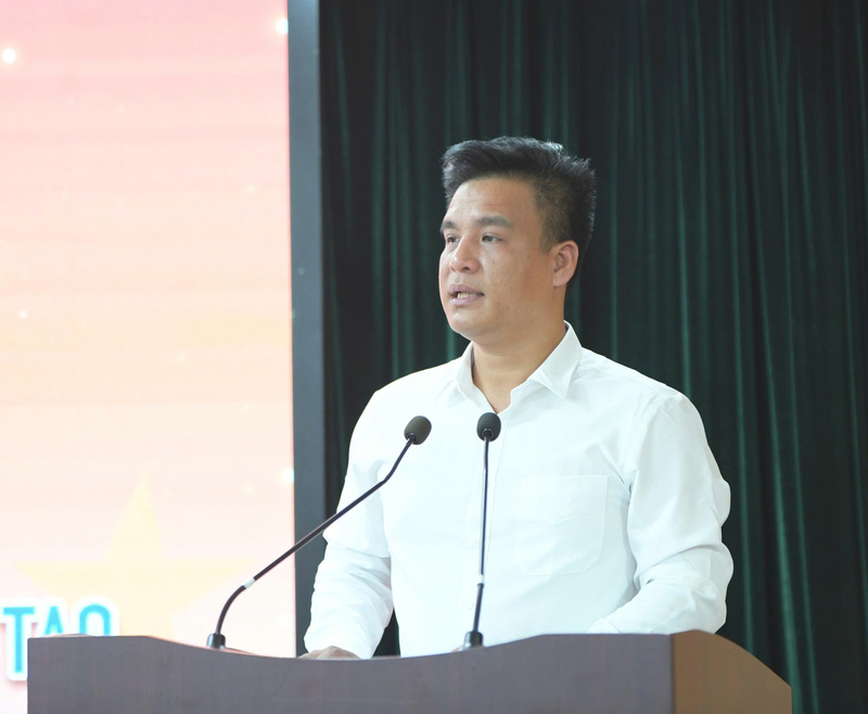Anh Phạm Văn Thành, Chủ tịch Hội Thanh niên khuyết tật Việt Nam phát biểu tại tọa đàm
