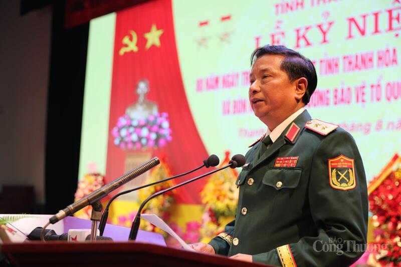 Trung tướng Hà Thọ Bình, Tư lệnh Quân khu 4 phát biểu tại lễ kỷ niệm