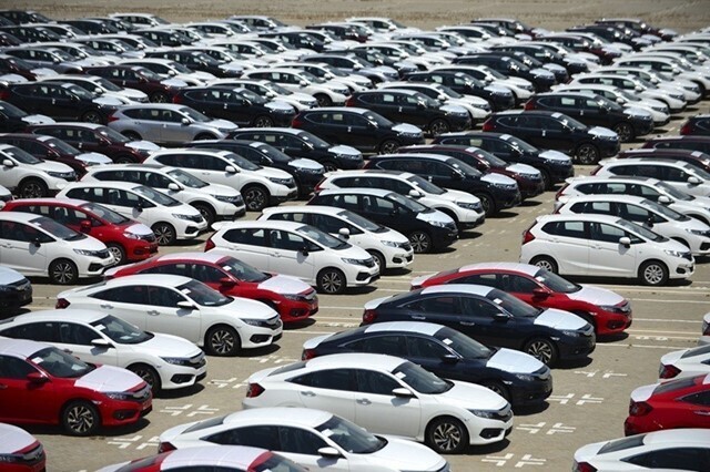 Đến hết ngày 15/8/2025, tổng lượng ô tô nguyên chiếc các loại nhập khẩu vào Việt Nam đạt 128.355 chiếc, với tổng kim ngạch đạt 2,82 tỷ USD. Ảnh minh họa