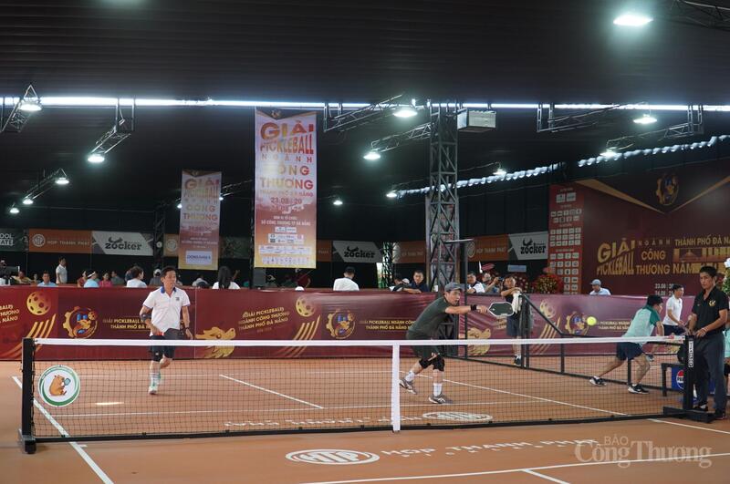 Giải Pickleball ngành Công Thương Đà Nẵng năm 2025 thu hút hơn 300 vận động viên tham gia tranh tài với hơn 300 trận đấu