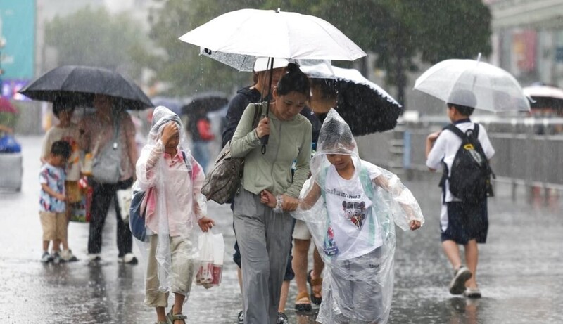 Trung Quốc huy động nguồn lực lớn để chống bão Kajiki. Ảnh: Xinhua