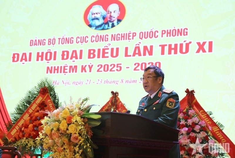 Thượng tướng Phạm Hoài Nam, Ủy viên Trung ương Đảng, Ủy viên Quân ủy Trung ương, Thứ trưởng Bộ Quốc phòng dự và chỉ đạo Đại hội. Ảnh: QĐND