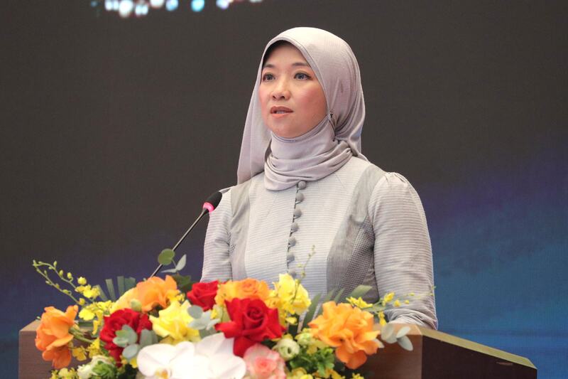 Tổng Thư ký AIPA Siti Rozaimeriyanty Dato Haji Abdul Rahman phát biểu tại chương trình. Ảnh: VPQH