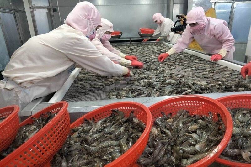 EU là thị trường có thu nhập cao, mức sống cao vì vậy đòi hỏi sản phẩm tiêu dùng chất lượng cao. Ảnh: Khánh Hòa