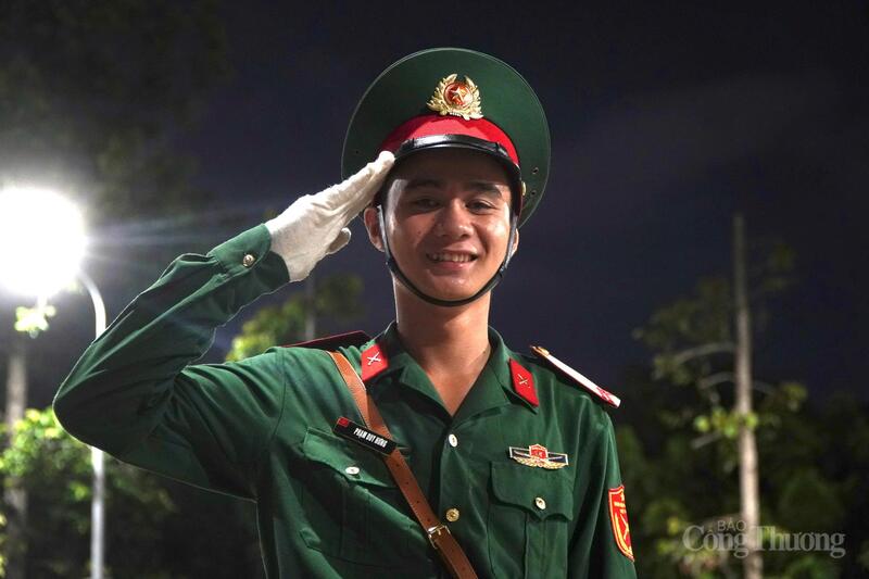 Người lính trẻ Nguyễn Văn Hiếu