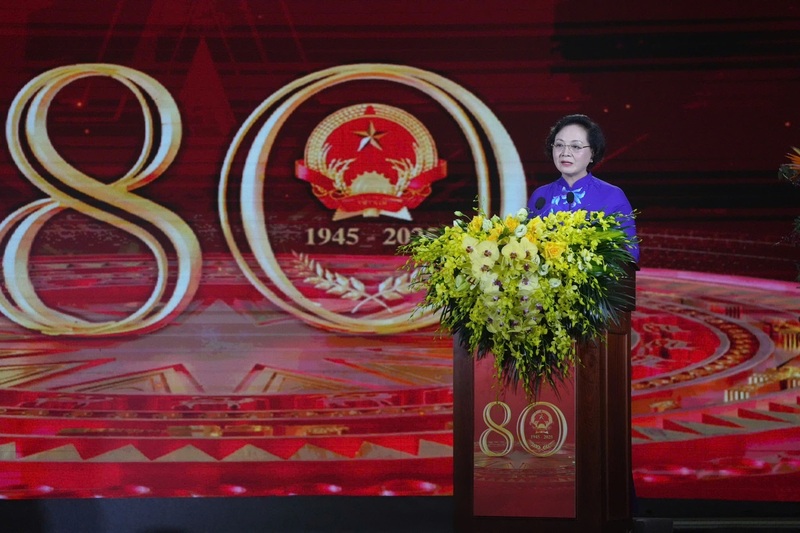 Bộ trưởng Bộ Nội vụ Phạm Thị Thanh Trà trình bày diễn văn tại lễ kỷ niệm. Ảnh: Hải Long