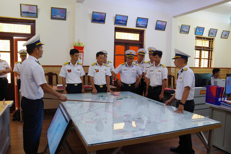 Đoàn công tác kiểm tra xử lý tình huống tại Trung tâm cấp 1, Trung đoàn ra đa 451