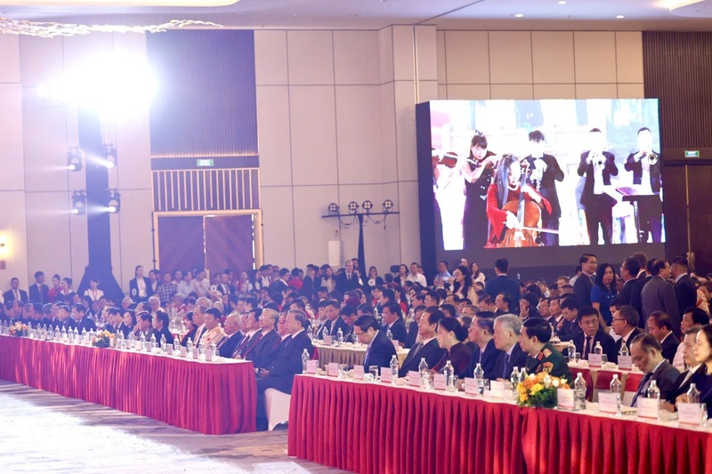 Toàn cảnh buổi lễ khai mạc