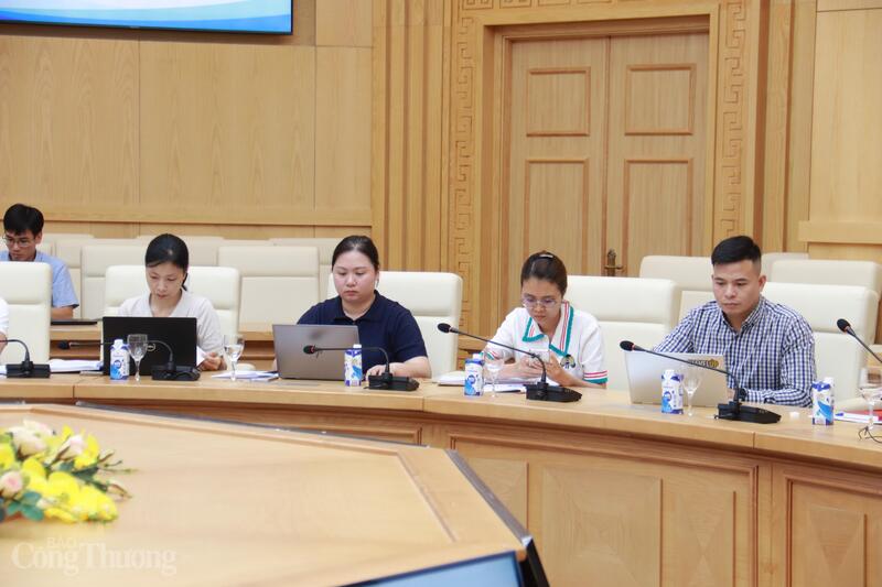 Tại hội thảo các đại biểu đã đưa ra nhiều ý kiến về quy chuẩn kỹ thuật quốc gia sản phẩm sữa dạng lỏng