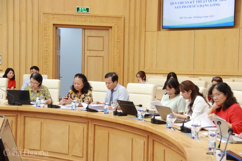 Quy chuẩn kỹ thuật quốc gia đối với sản phẩm sữa dạng lỏng quy định các chỉ tiêu kỹ thuật và các yêu cầu quản lý chung