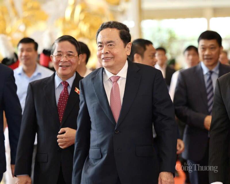 Chủ tịch Quốc hội Trần Thanh Mẫn dự lễ khai mạc.