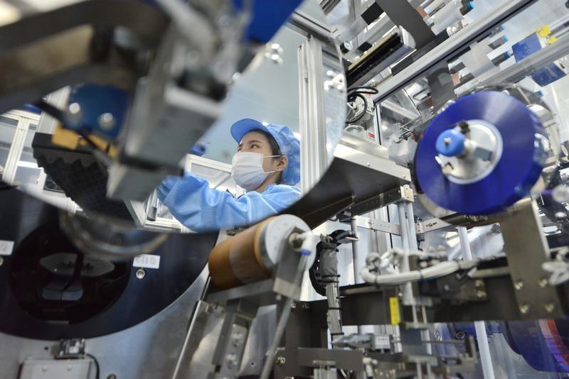 Đầu tư trực tiếp nước ngoài (FDI) của Việt Nam tiếp tục đà tăng trưởng