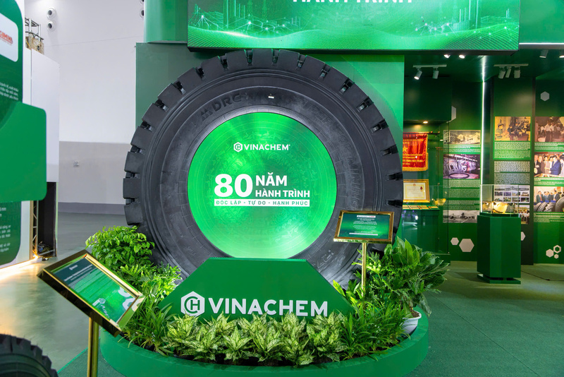 'Vinachem - Dấu ấn một hành trình' tại Triển lãm thành tựu Đất nước 80 năm - 8