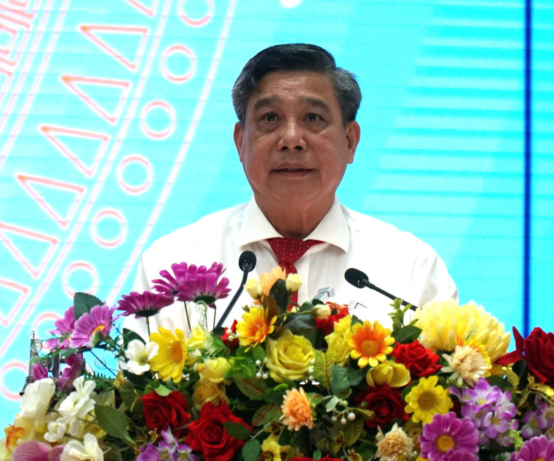 Ông Đồng Văn Thanh, Chủ tịch HĐND TP. Cần Thơ, phát biểu tại kỳ họp