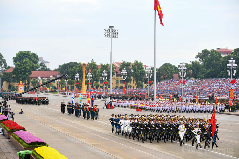 Toàn cảnh quân nhân Nga, Trung Quốc, Lào, Campuchia tham gia A80
