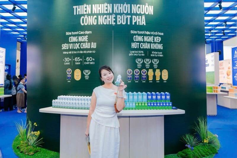 Vinamilk mang đến triển lãm những trải nghiệm thú vị qua cách thể hiện trực quan về những bước đột phá trong đổi mới sáng tạo, khoa học – công nghệ tạo ra sản phẩm dinh dưỡng tiêu chuẩn quốc tế, đón đầu các xu hướng tiêu dùng. Ảnh: Tịnh Không