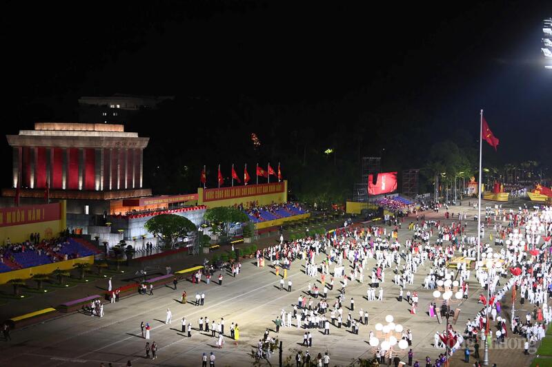 Quảng trưởng Ba Đình trước giờ tổng duyệt