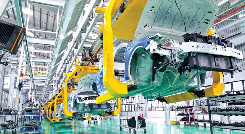 Dây chuyền sản xuất ô tô của Trường Hải. Ảnh: thacogroup.vn