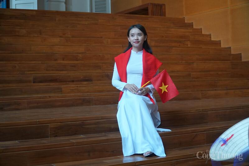 Nhiều bạn trẻ chọn Bảo tàng Đà Nẵng là điểm đến trong dịp Quốc khánh 2/9