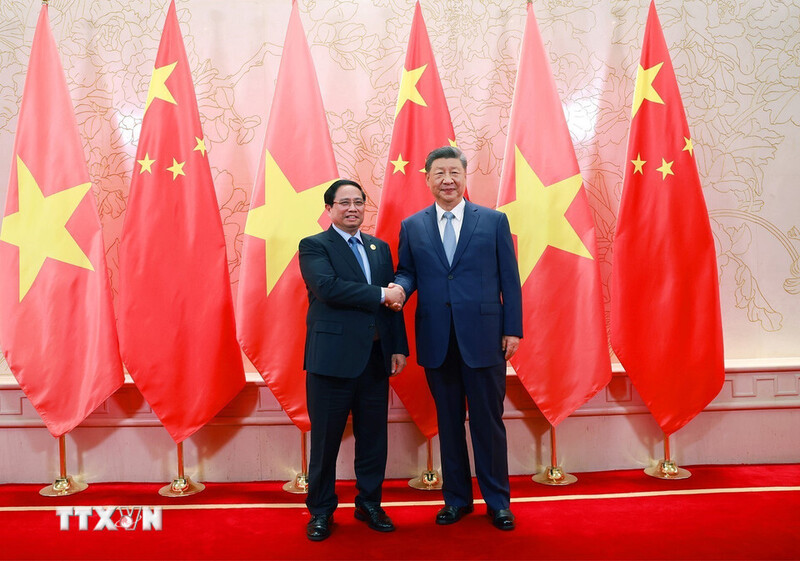 Thủ tướng Phạm Minh Chính hội kiến Tổng Bí thư, Chủ tịch nước Trung Quốc Tập Cận Bình tại thành phố Thiên Tân, Trung Quốc. Ảnh: Dương Giang/TTXVN