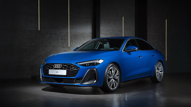 Audi A5 là sedan thể thao hạng sang cỡ trung, được trang bị động cơ xăng tăng áp 4 xy-lanh thẳng hàng. Ảnh: Audi Việt Nam