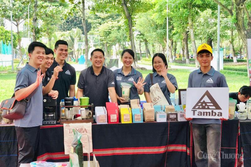 Khu vực trải nghiệm cà phê của Công ty TNHH Sản xuất và Dịch vụ Tamba