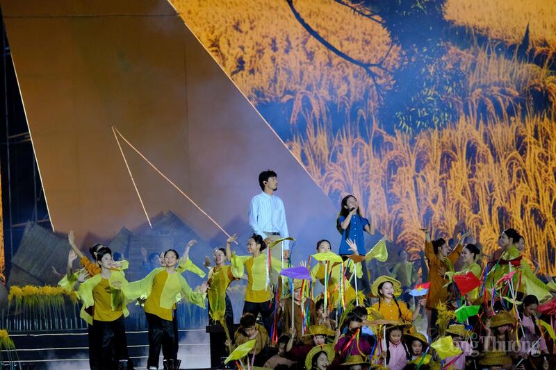 Concert '80 năm hành trình Độc lập - Tự do - Hạnh phúc': Bản giao hưởng của thời gian và niềm tự hào dân tộc - 18
