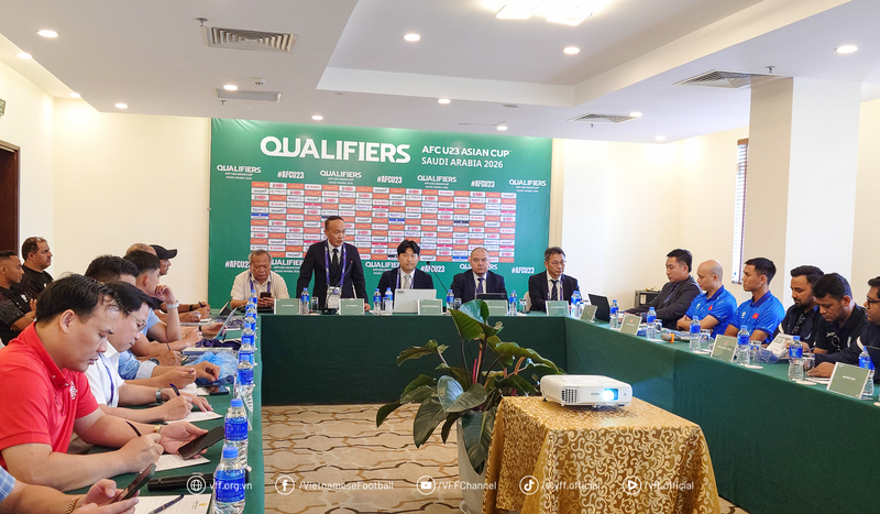 Quang cảnh cuộc họp kỹ thuật trước thềm vòng loại U23 châu Á. Ảnh: VFF