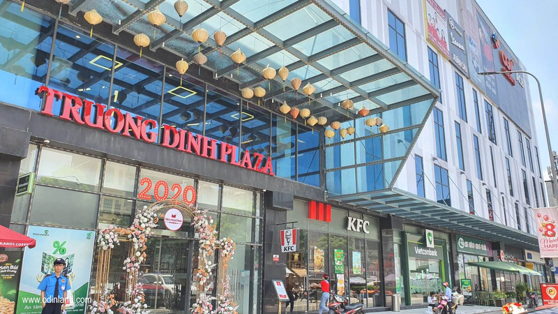 Trung tâm Thương mại Trương Định Plaza. Ảnh: Anh Thư