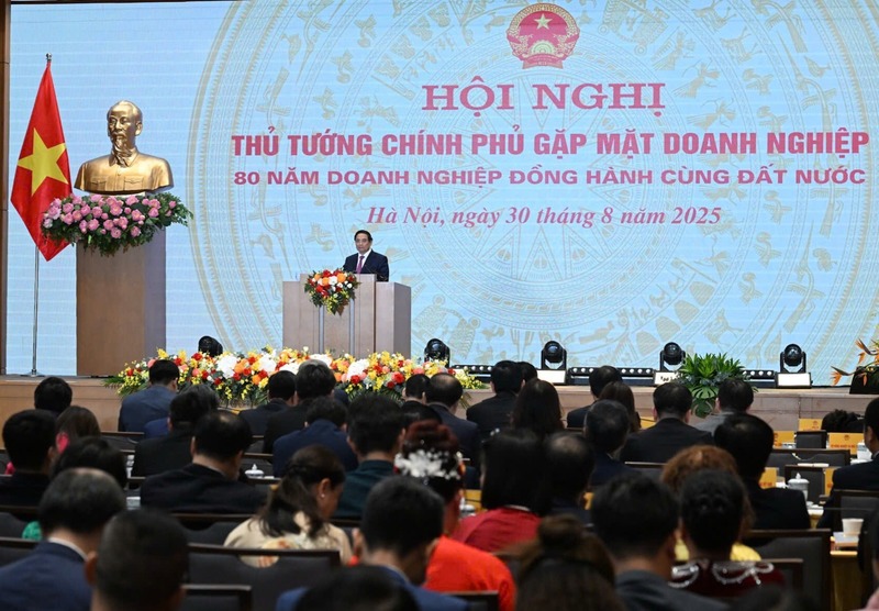 Thủ tướng Phạm Minh Chính phát biểu tại Hội nghị gặp mặt doanh nghiệp với chủ đề "80 năm doanh nghiệp đồng hành cùng đất nước" (Ảnh Petrovietnam)