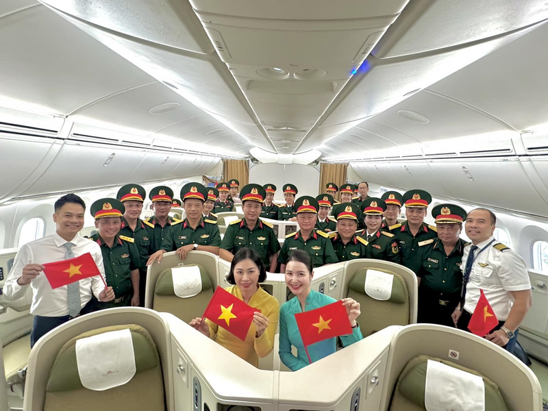 Hành trình đặc biệt này không chỉ là dấu mốc đáng nhớ trong cuộc đời mỗi quân nhân, đồng thời khẳng định vai trò của Hãng Hàng không quốc gia trong việc đồng hành cùng các sự kiện trọng đại của đất nước.