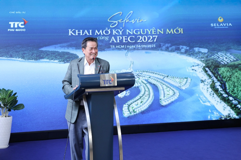 Ông Đặng Văn Thành - Chủ tịch Tập đoàn TTC phát biểu chia sẻ tại sự kiện “Selavia - Khai mở kỷ nguyên mới cùng APEC 2027”.