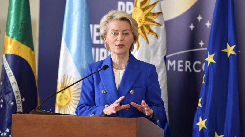Chủ tịch Ủy ban châu Âu Ursula von der Leyen nhấn mạnh hiệp định sẽ mang lại lợi ích tức thì cho các doanh nghiệp và ngành nông sản thực phẩm EU. Ảnh: France 24