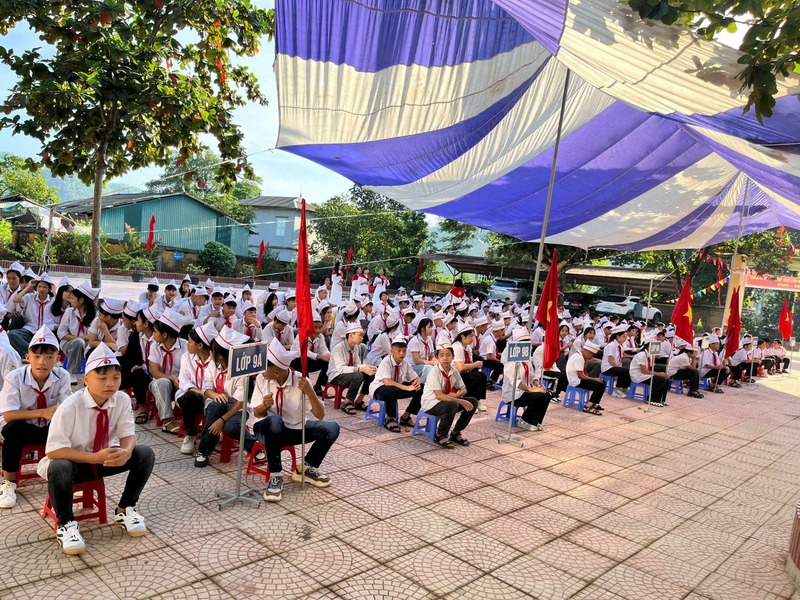 Lễ khai giảng tại Trường TH&THCS Trường Sơn (xã Lương Sơn, tỉnh Phú Thọ). Ảnh: Đăng Khoa