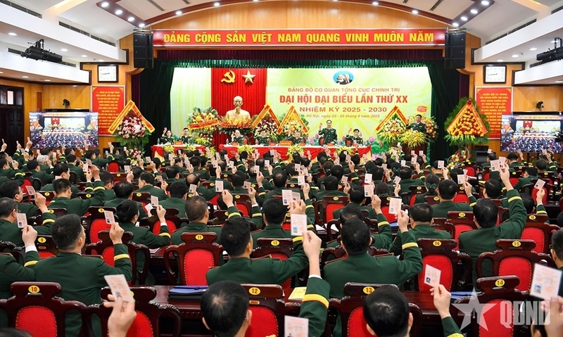 Toàn cảnh Đại hội sáng 5/9. Ảnh: QĐND