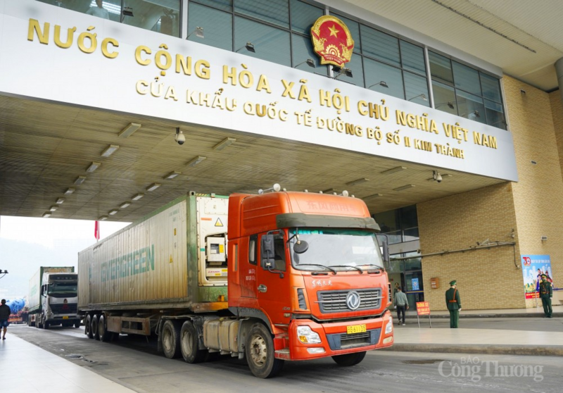 Trong tháng 8 tổng giá trị xuất nhập khẩu hàng hóa đạt trên 83 tỷ USD