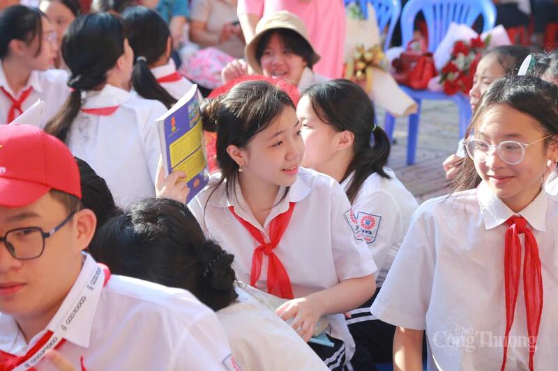 Học sinh Trường Trung học cơ sở Xuân Đỉnh