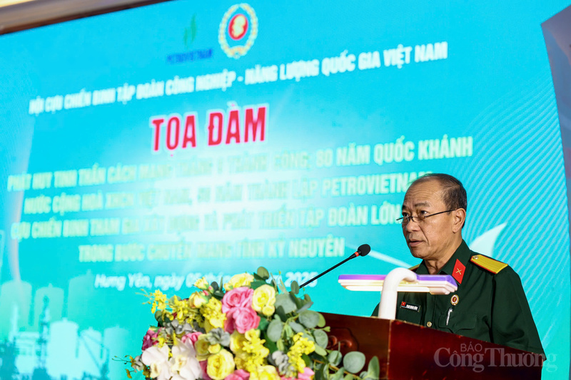 Ông Phạm Quang Dũng phát biểu tại tọa đàm
