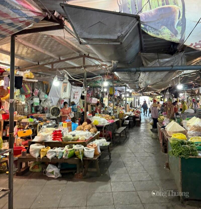 Một khu chợ nông thôn ở tỉnh Quảng Trị
