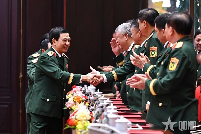 Đại tướng Phan Văn Giang, Ủy viên Bộ Chính trị, Phó Bí thư Quân ủy Trung ương, Bộ trưởng Bộ Quốc phòng và các đại biểu dự lễ. Ảnh: QĐND