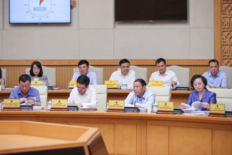 Bộ trưởng Bộ Công Thương Nguyễn Hồng Diên tham dự phiên họp Chính phủ thường kỳ tháng 8/2025. Ảnh: VGP/Nhật Bắc