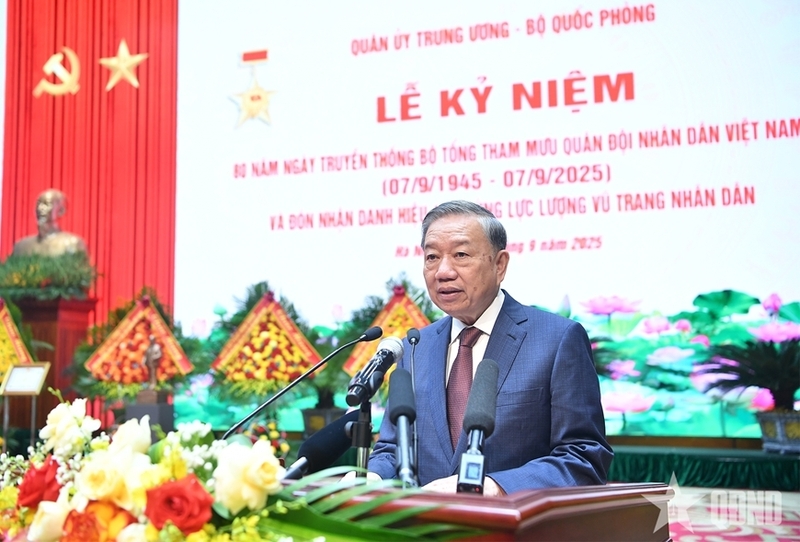 Tổng Bí thư Tô Lâm phát biểu chỉ đạo buổi lễ. Ảnh: QĐND