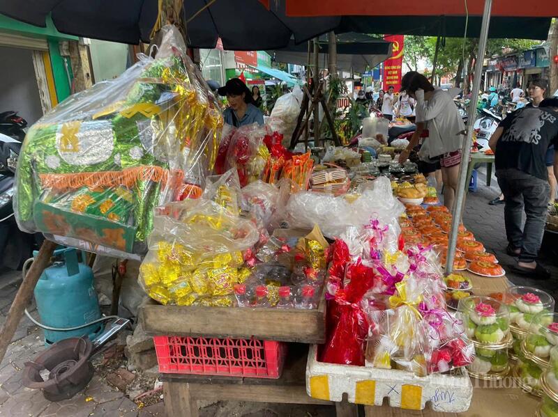 Quầy hàng mã khách khách mua số lượng ít hơn