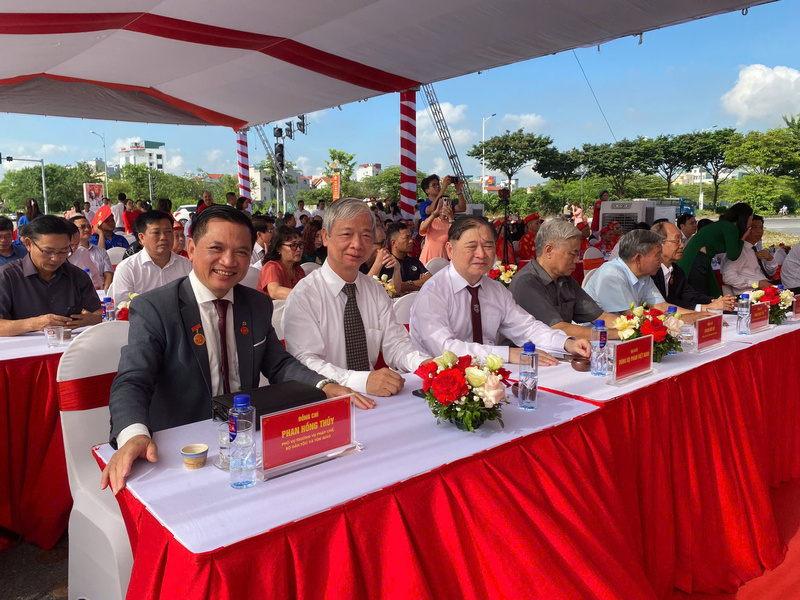 Hà Nội gắn biển tên phố Phan Tây Nhạc tại phường Xuân Phương - 2
