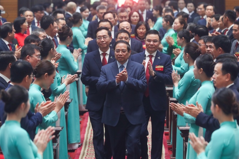 Petrovietnam đã đi qua chặng đường 50 năm đầy gian nan nhưng rất đỗi tự hào. Ảnh: Thủ tướng Chính phủ Phạm Minh Chính tới dự và chỉ đạo Đại hội Đảng bộ Petrovietnam lần thứ IV, nhiệm kỳ 2025 – 2030.