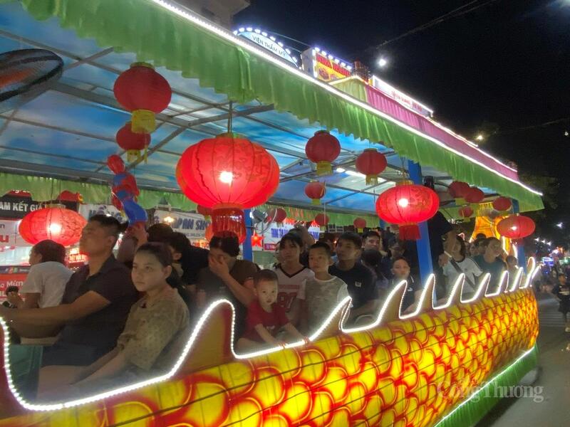 Đêm hội Thành Tuyên đã trở thành ngày hội lớn của người dân Tuyên Quang