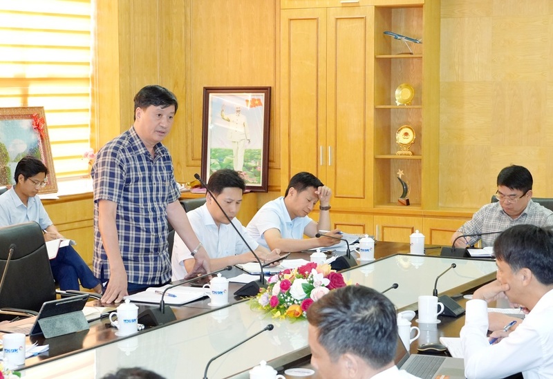 Đại diện Ban quản lý Khu kinh tế Nghi Sơn và các khu công nghiệp tỉnh Thanh Hóa đã trao đổi, chia sẻ nhiều vấn đề thực tiễn. Ảnh: Hùng Mạnh
